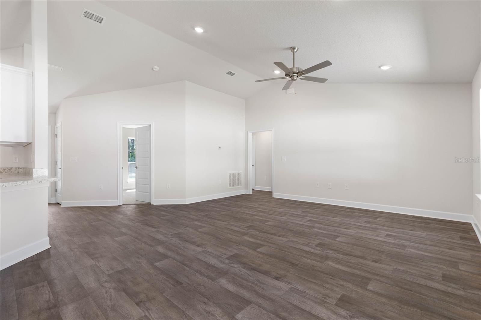 SOUTHWEST QUADRANT PH 01-04 - Residential