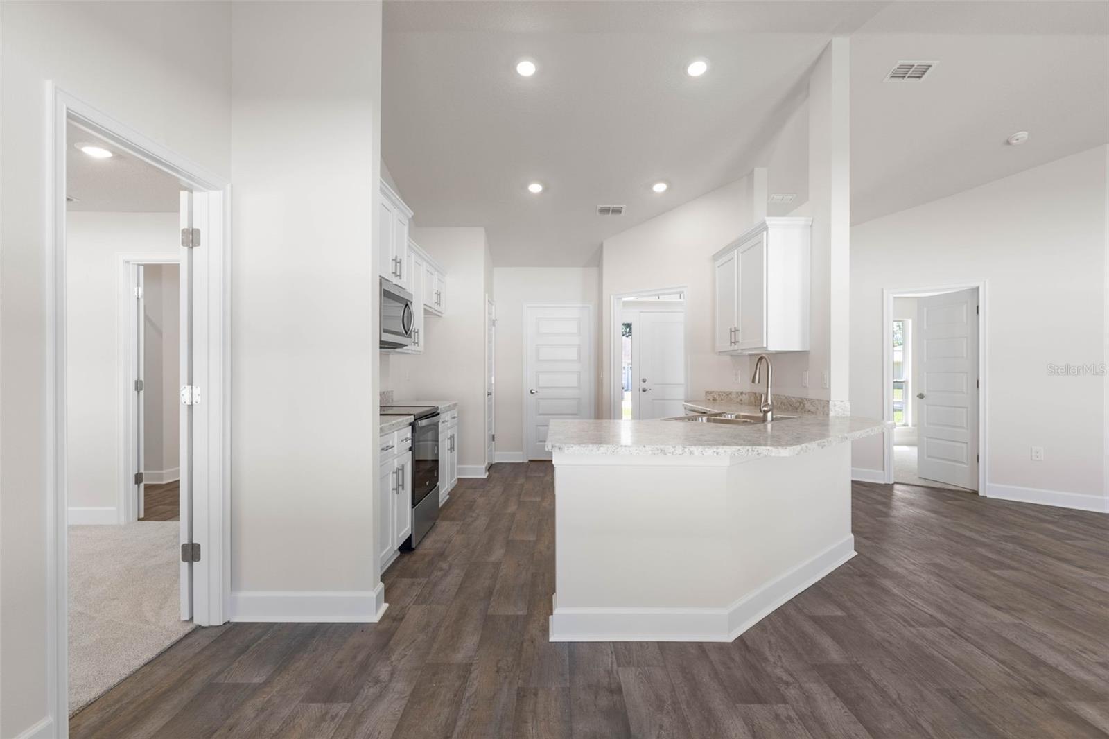 SOUTHWEST QUADRANT PH 01-04 - Residential