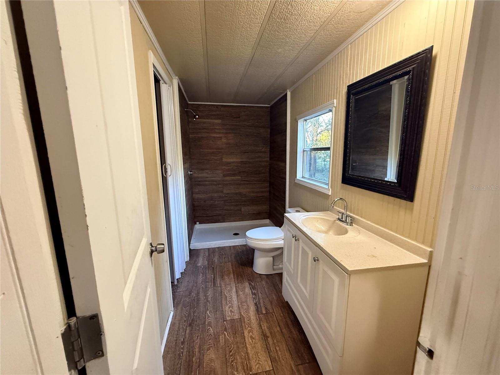 HALLAM & CO SUB - Residential