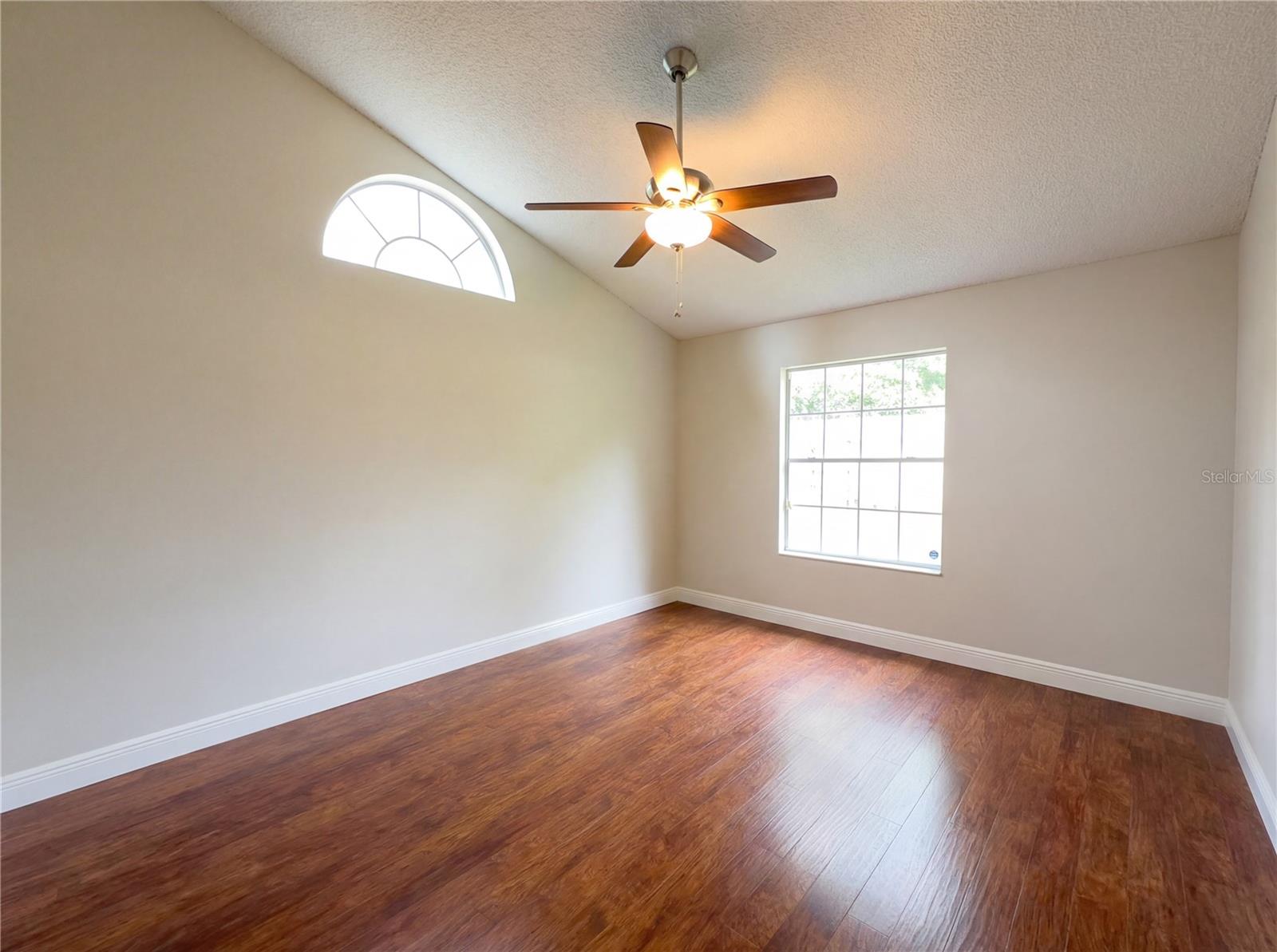 CHELSEA PARC - Residential