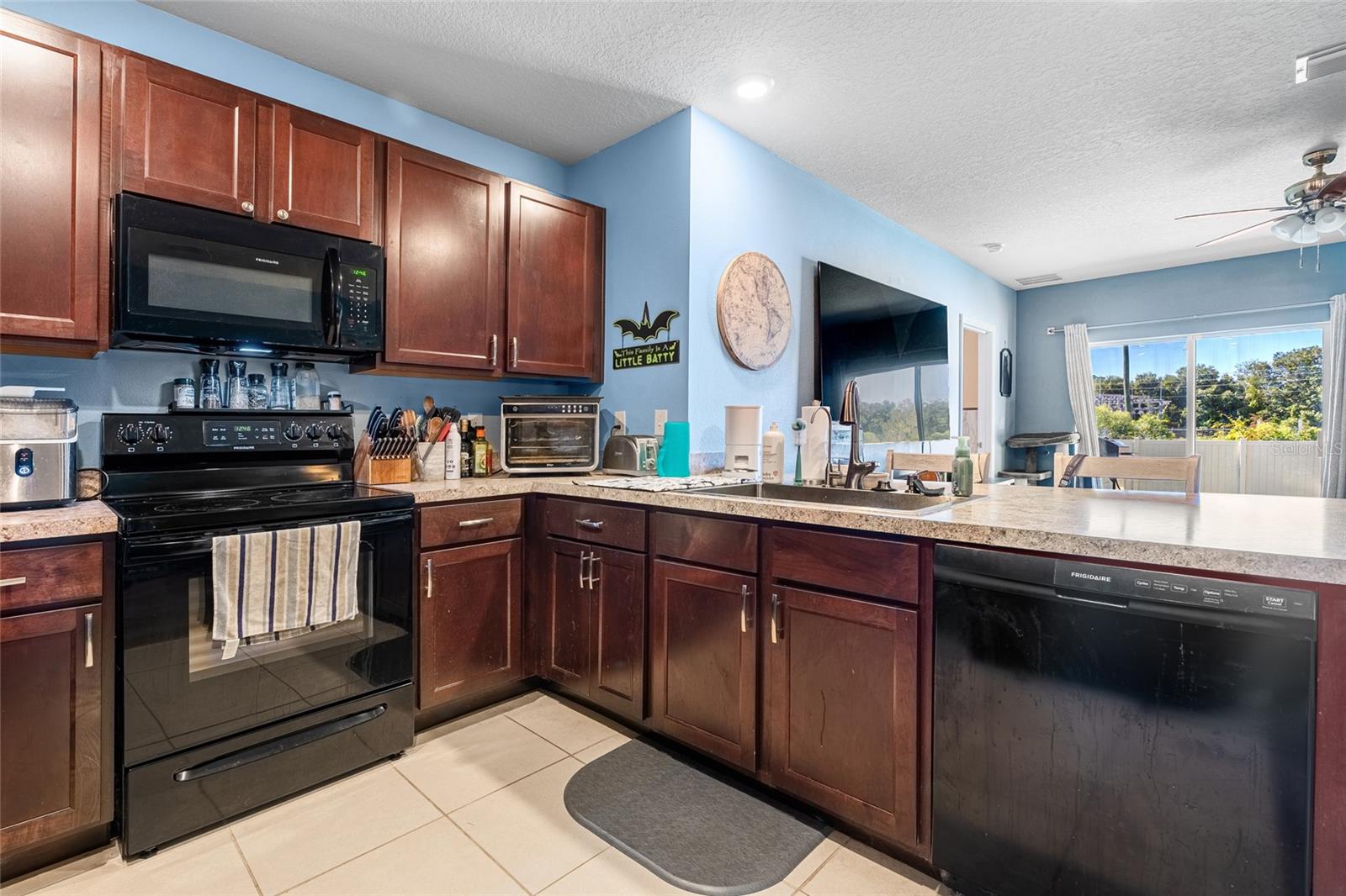 SEA GATE VILLAGE - Residential