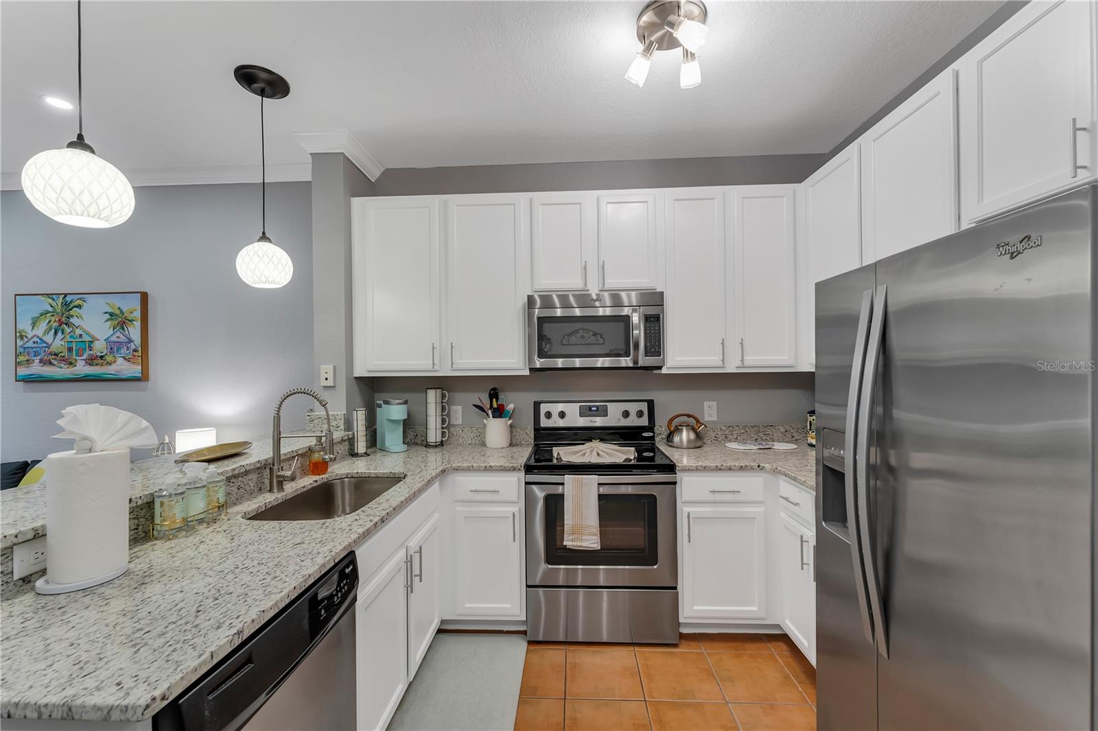 PALISADES CONDO - Residential