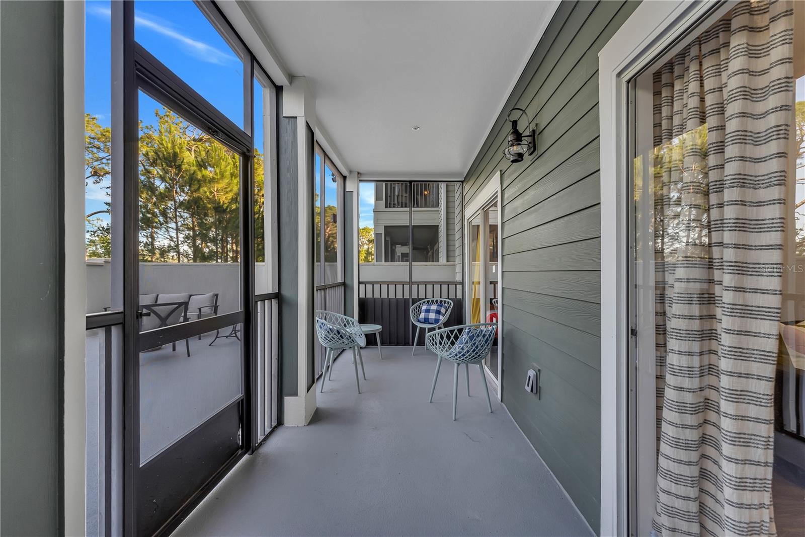 PALISADES CONDO - Residential