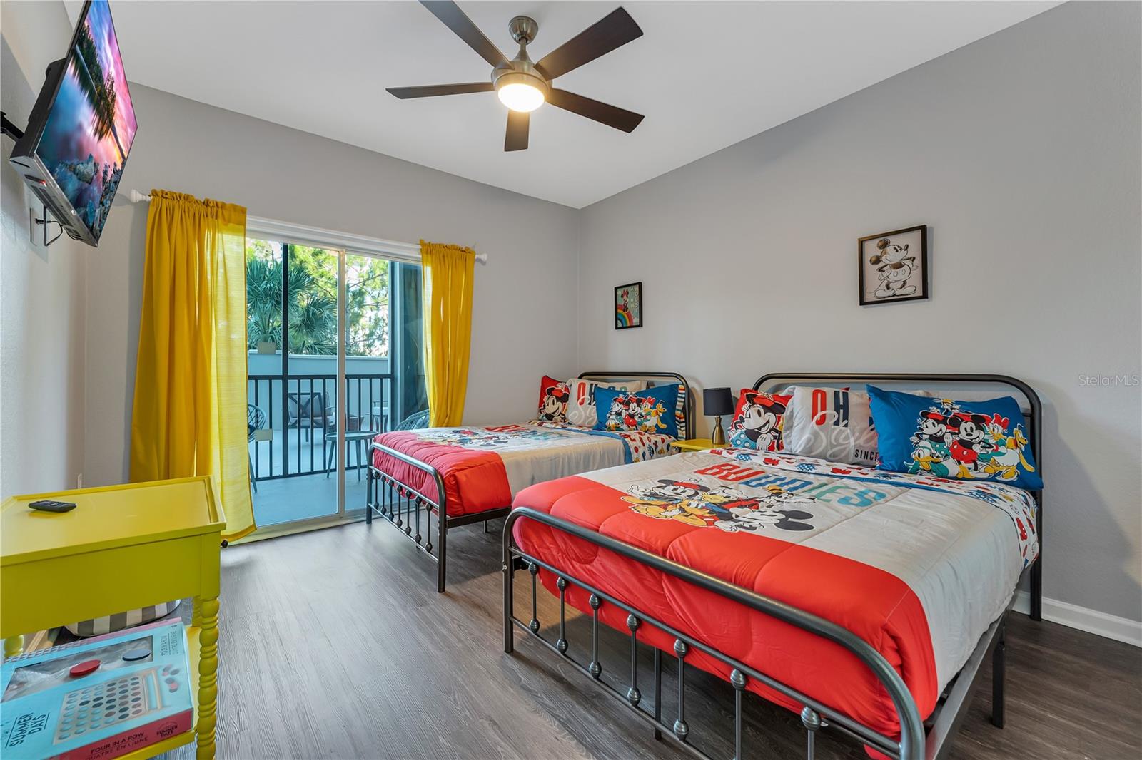 PALISADES CONDO - Residential