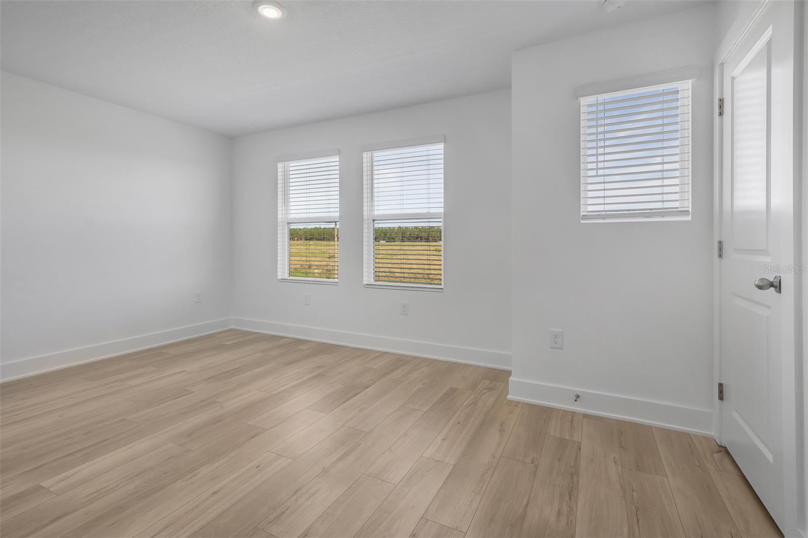 PARKVIEW/HAMLIN - Residential Lease