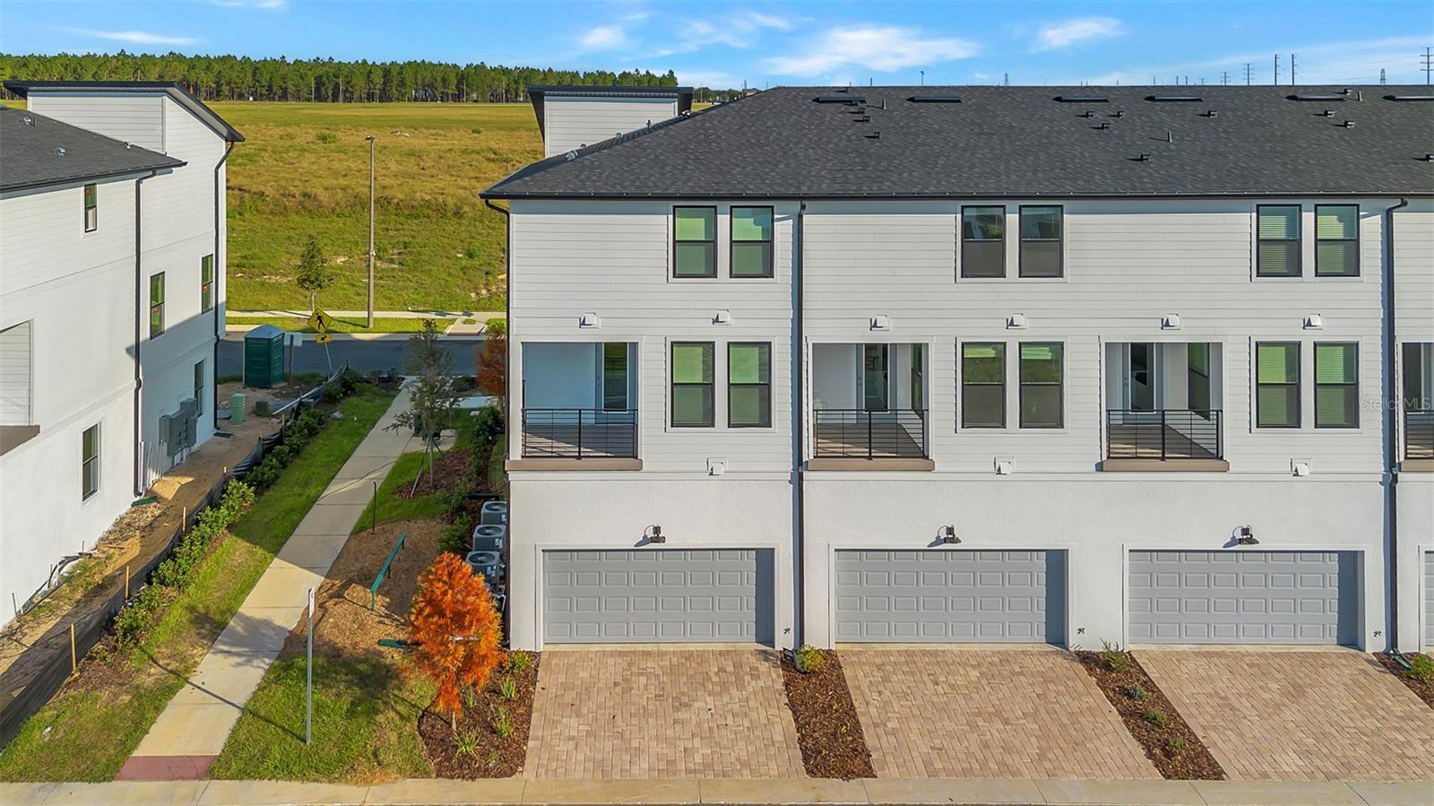 PARKVIEW/HAMLIN - Residential Lease