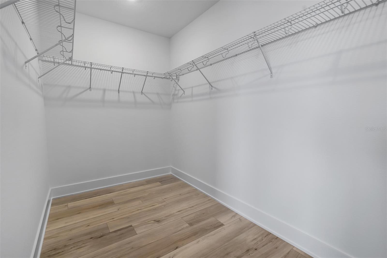 PARKVIEW/HAMLIN - Residential Lease