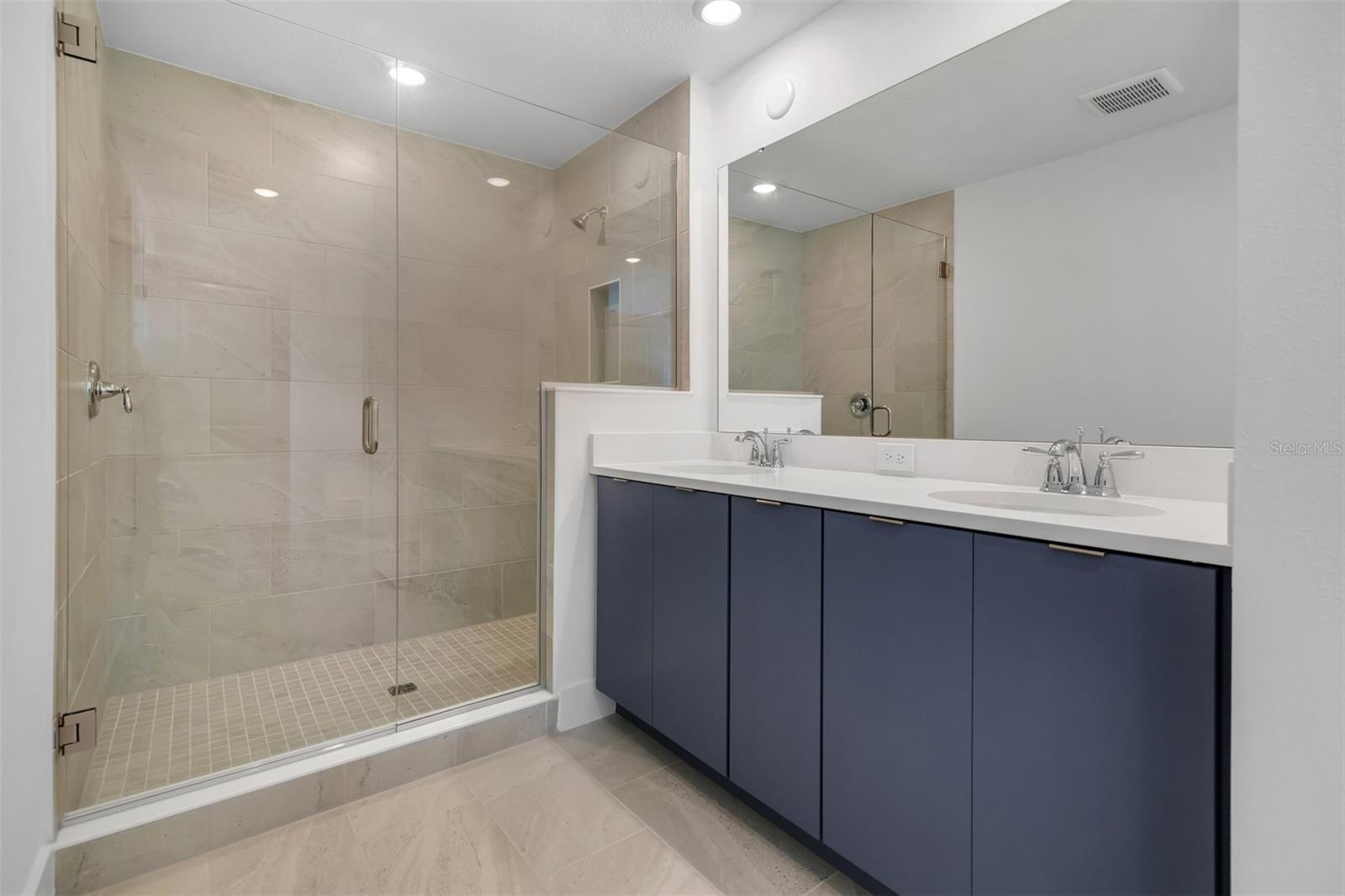 PARKVIEW/HAMLIN - Residential Lease