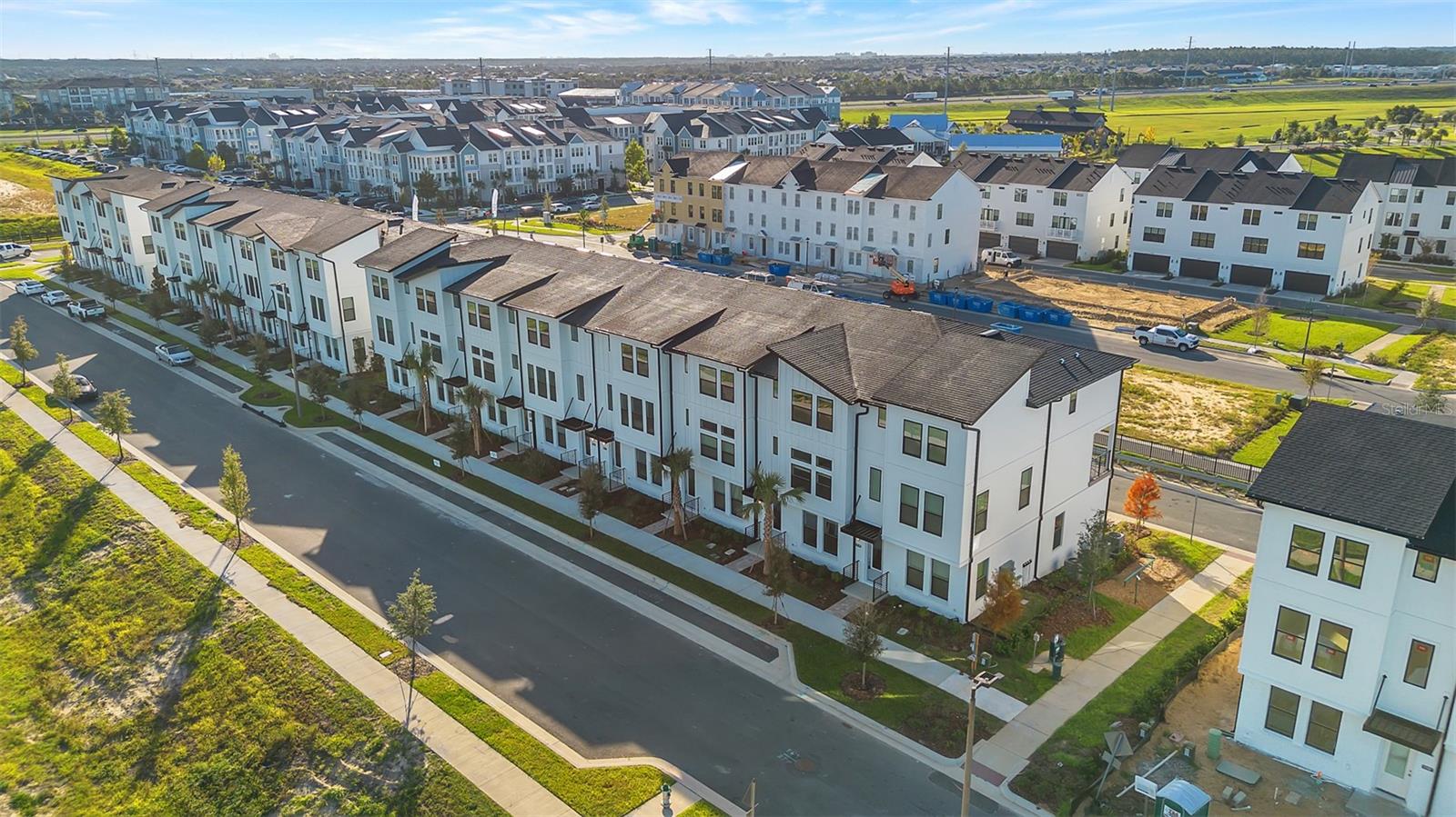 PARKVIEW/HAMLIN - Residential Lease