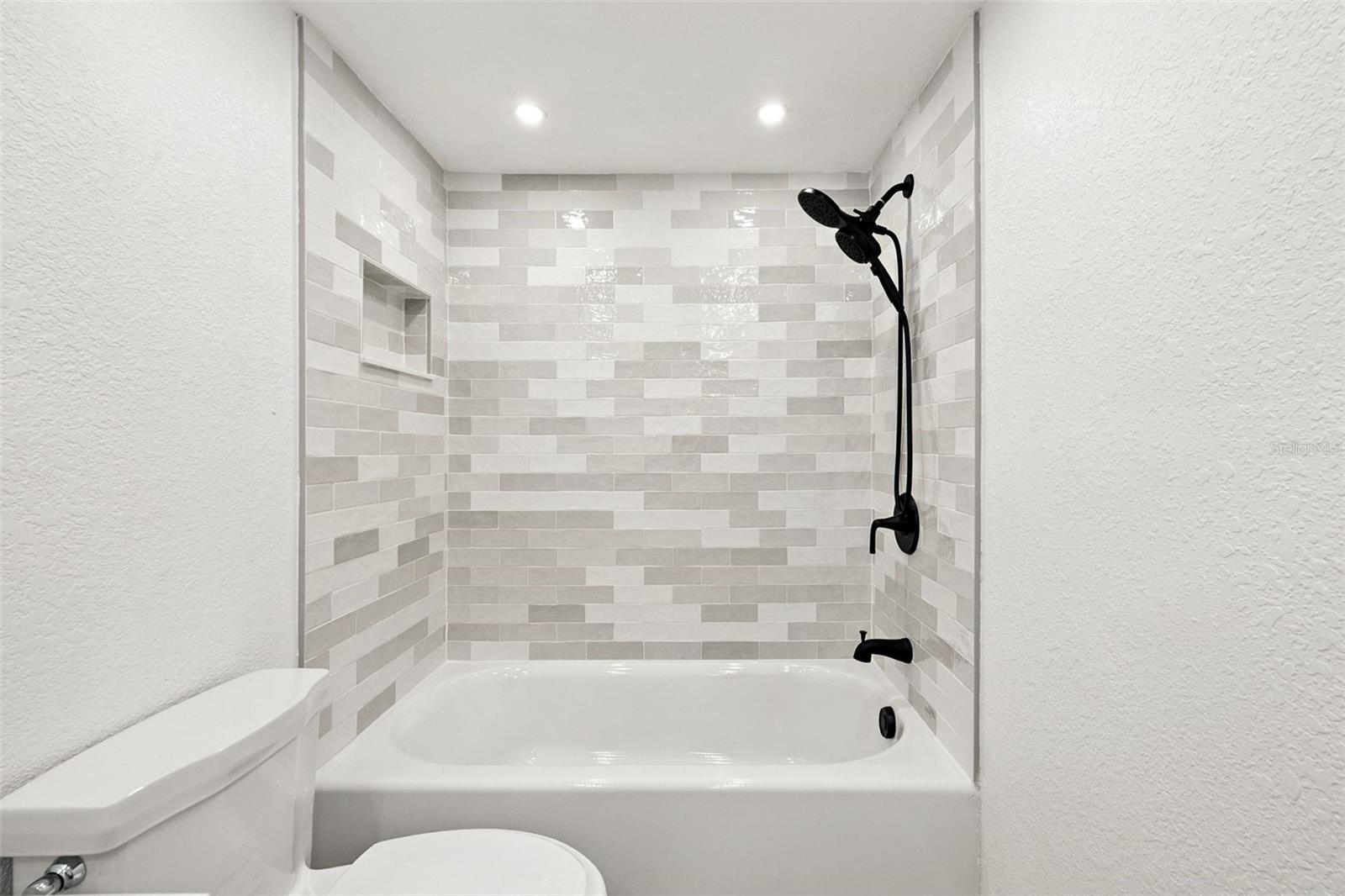 CHATEAU PELHAM APTS CONDO - Residential