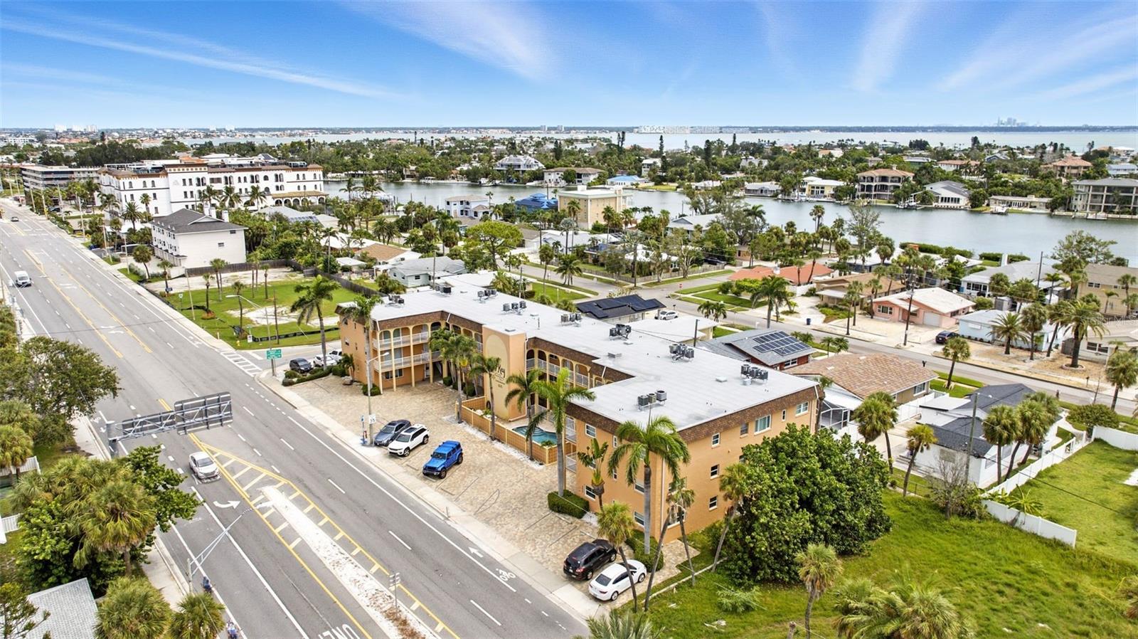 CHATEAU PELHAM APTS CONDO - Residential