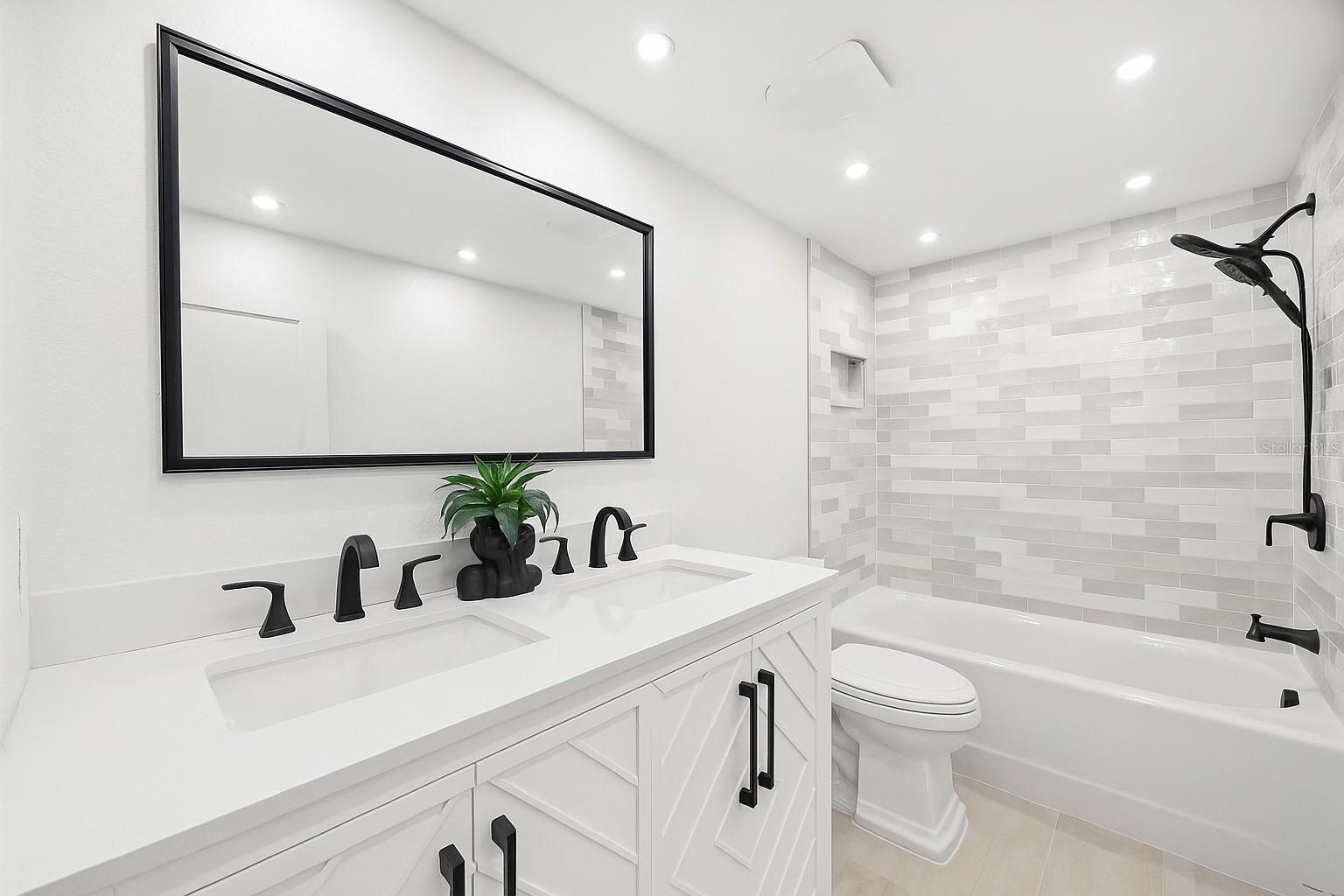CHATEAU PELHAM APTS CONDO - Residential