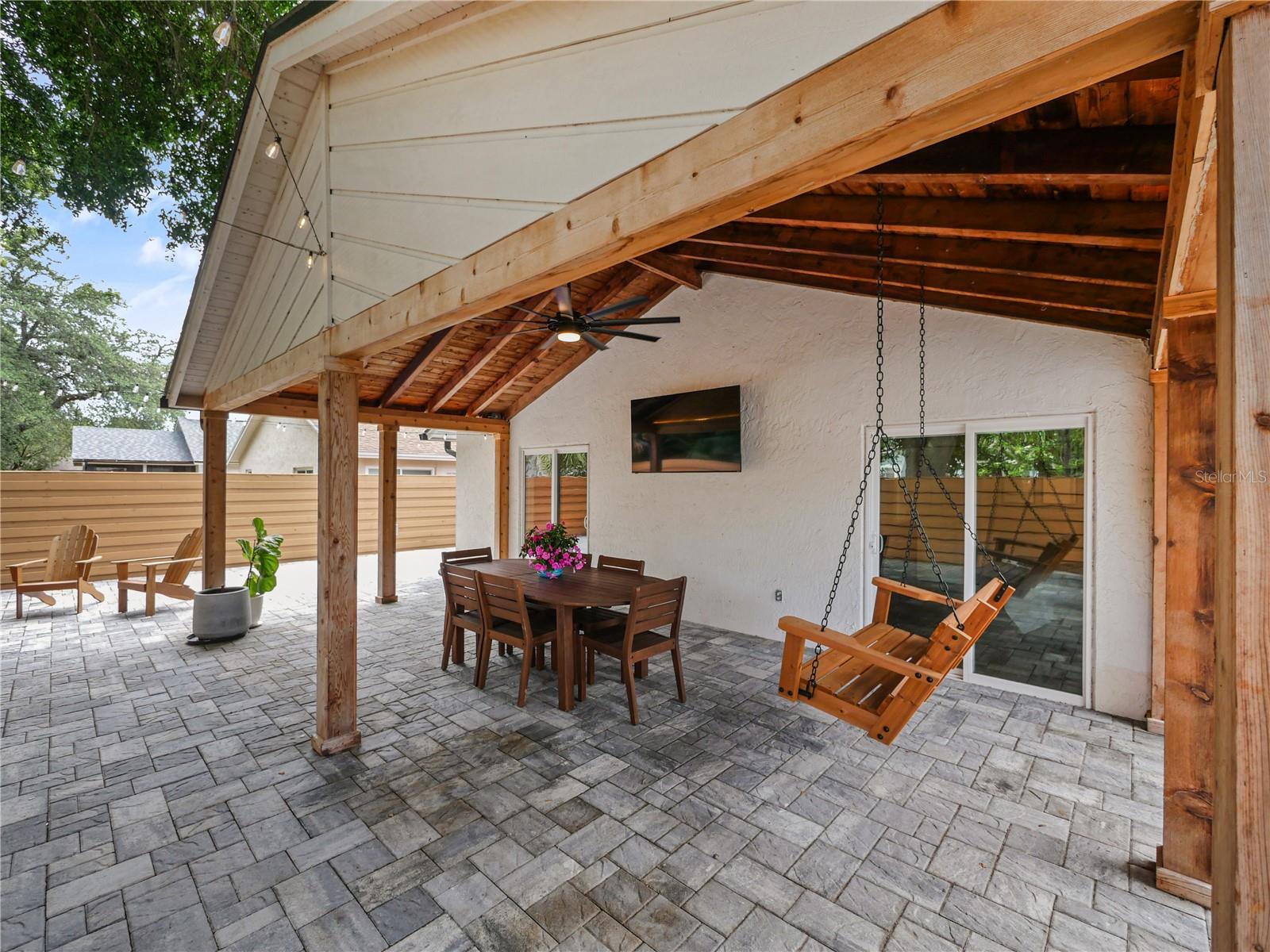 WEDGEWOOD TENNIS VILLAS - Residential