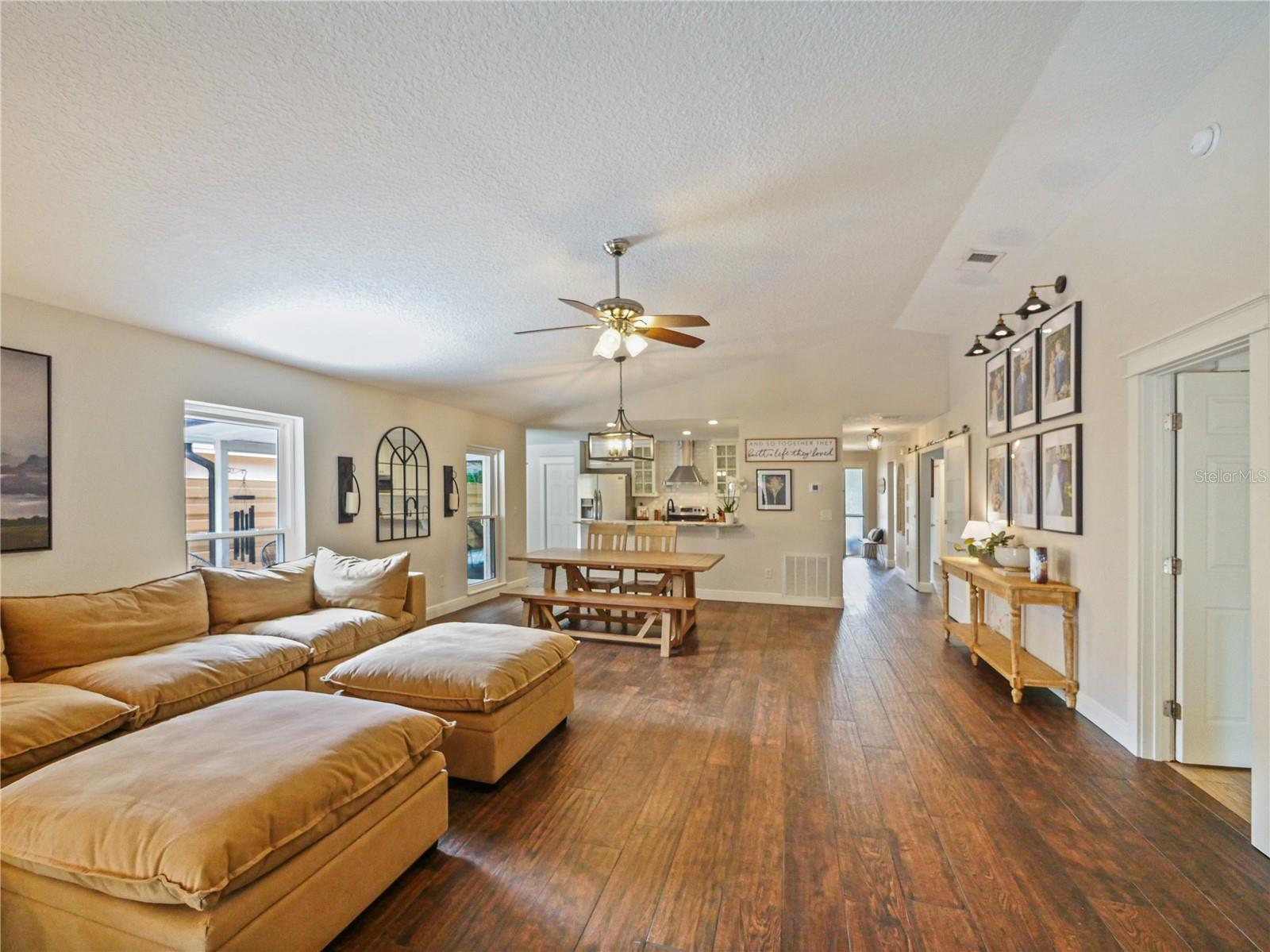 WEDGEWOOD TENNIS VILLAS - Residential