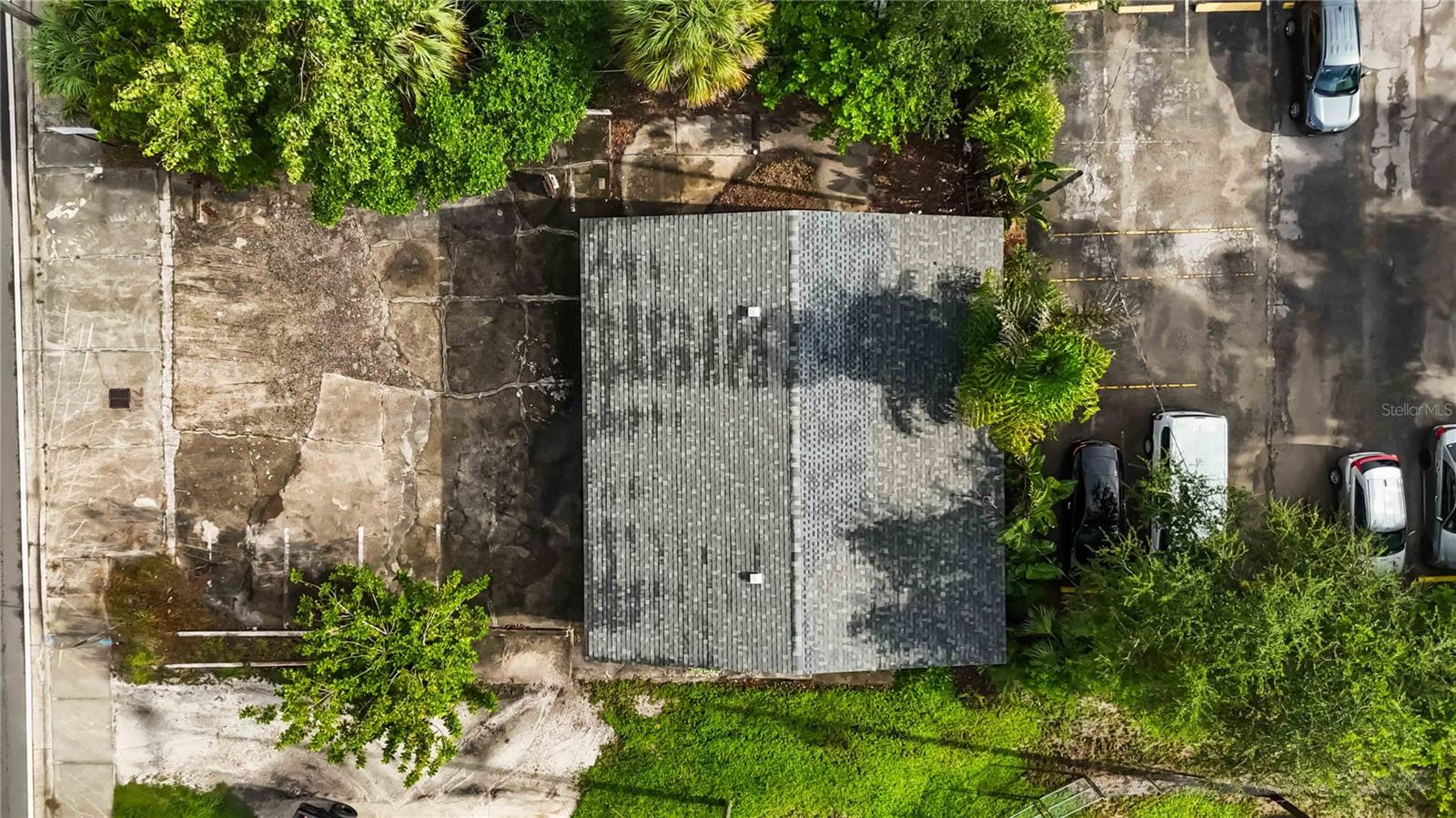 SOUTHERN INVESTMENT CO - Commercial Sale