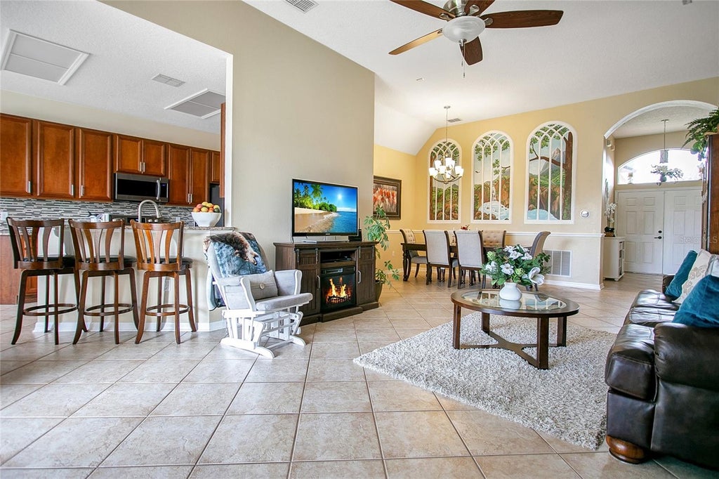 Photo of 442 Home Grove Drive, Winter Garden, FL 34787 (MLS # O6429161)