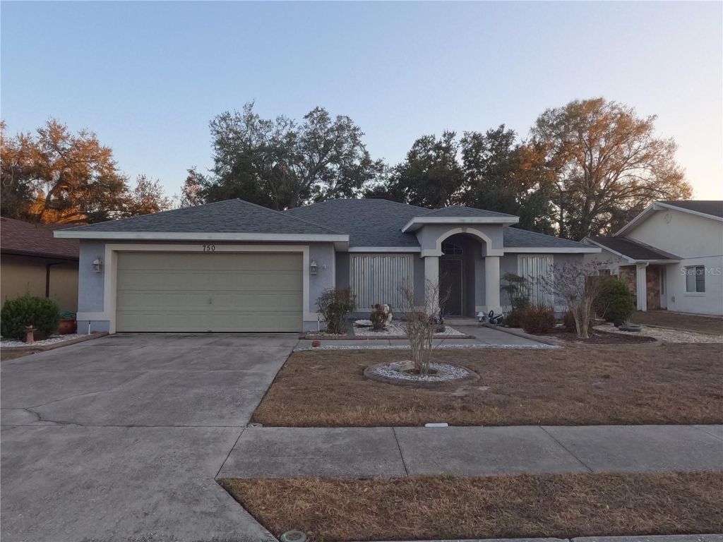 Photo of 750 Rockingham Road, Lakeland, FL 33809 (MLS # L4959235)