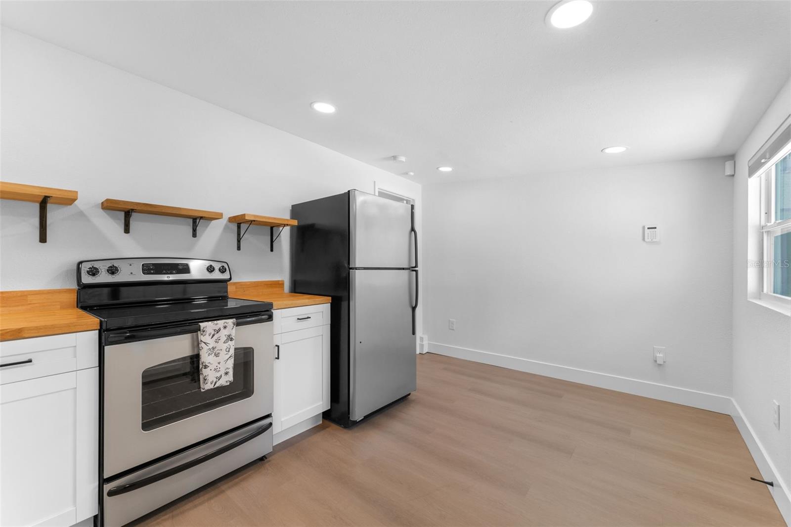 SUSIEANNA SUB - Residential