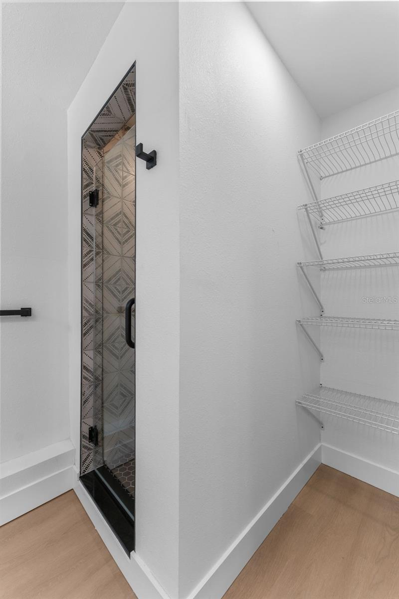 SUSIEANNA SUB - Residential