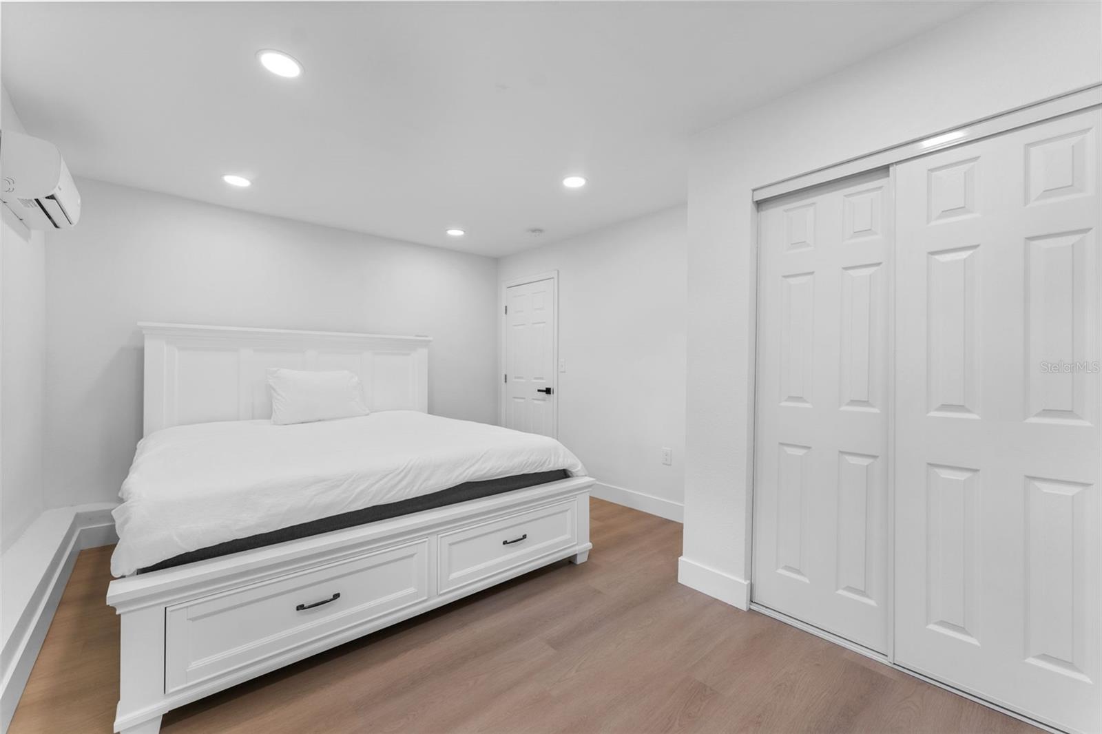 SUSIEANNA SUB - Residential