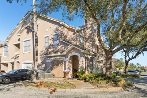 Photo of 10406 Villa View Circle, Tampa, FL 33647 (MLS # TB8467090)