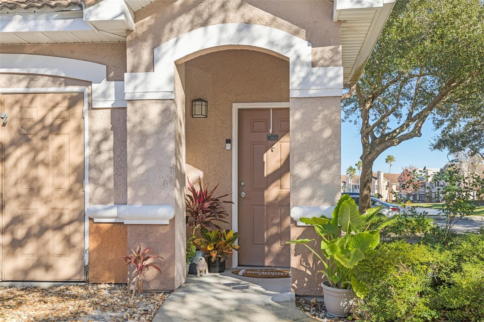 THE VILLAS CONDO - Residential