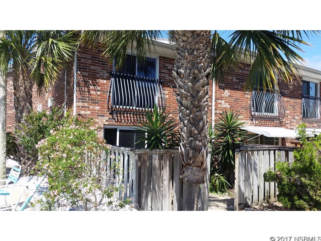 Colonial Twnhse Apts Ph I - Residential