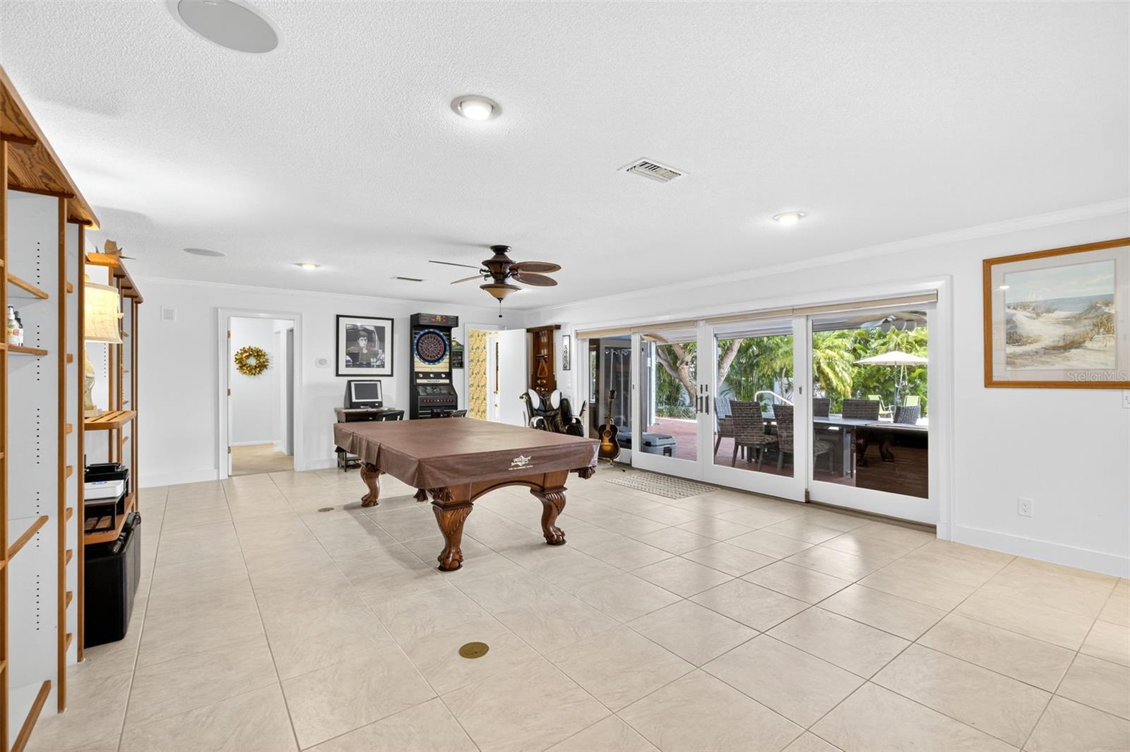 ISLAND ESTATES OF CLEARWATER UNIT 6-B - Residential