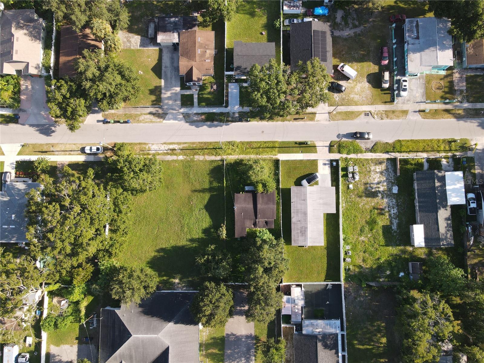 BELLMONT HEIGHTS - Land
