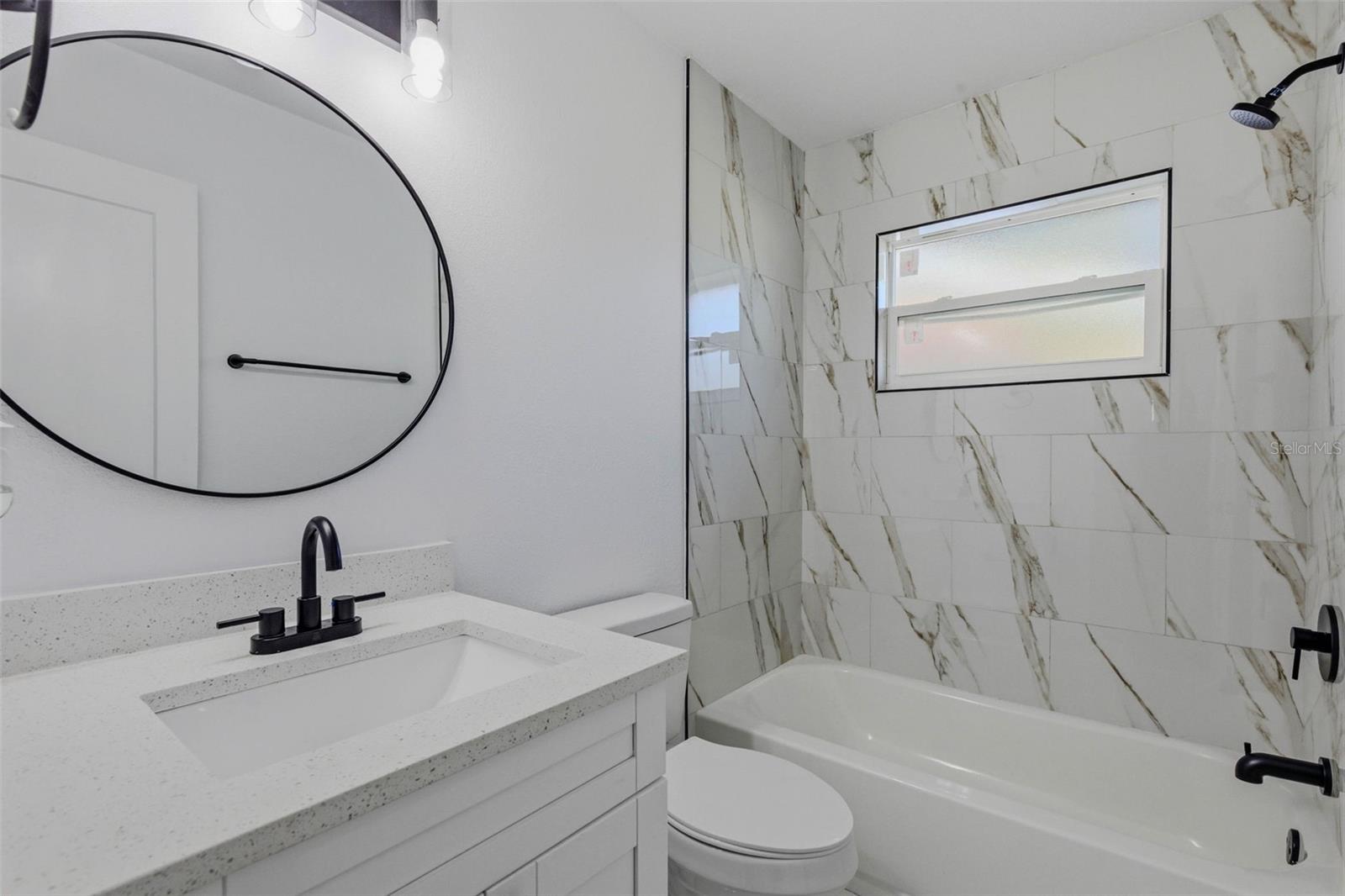 COLLEGE VILLAGE SUB - Residential