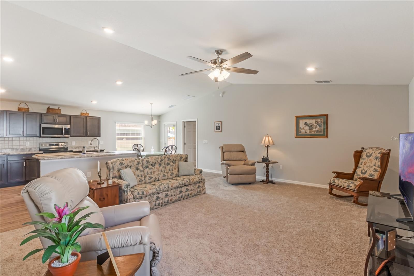 490 PENTAS LANE