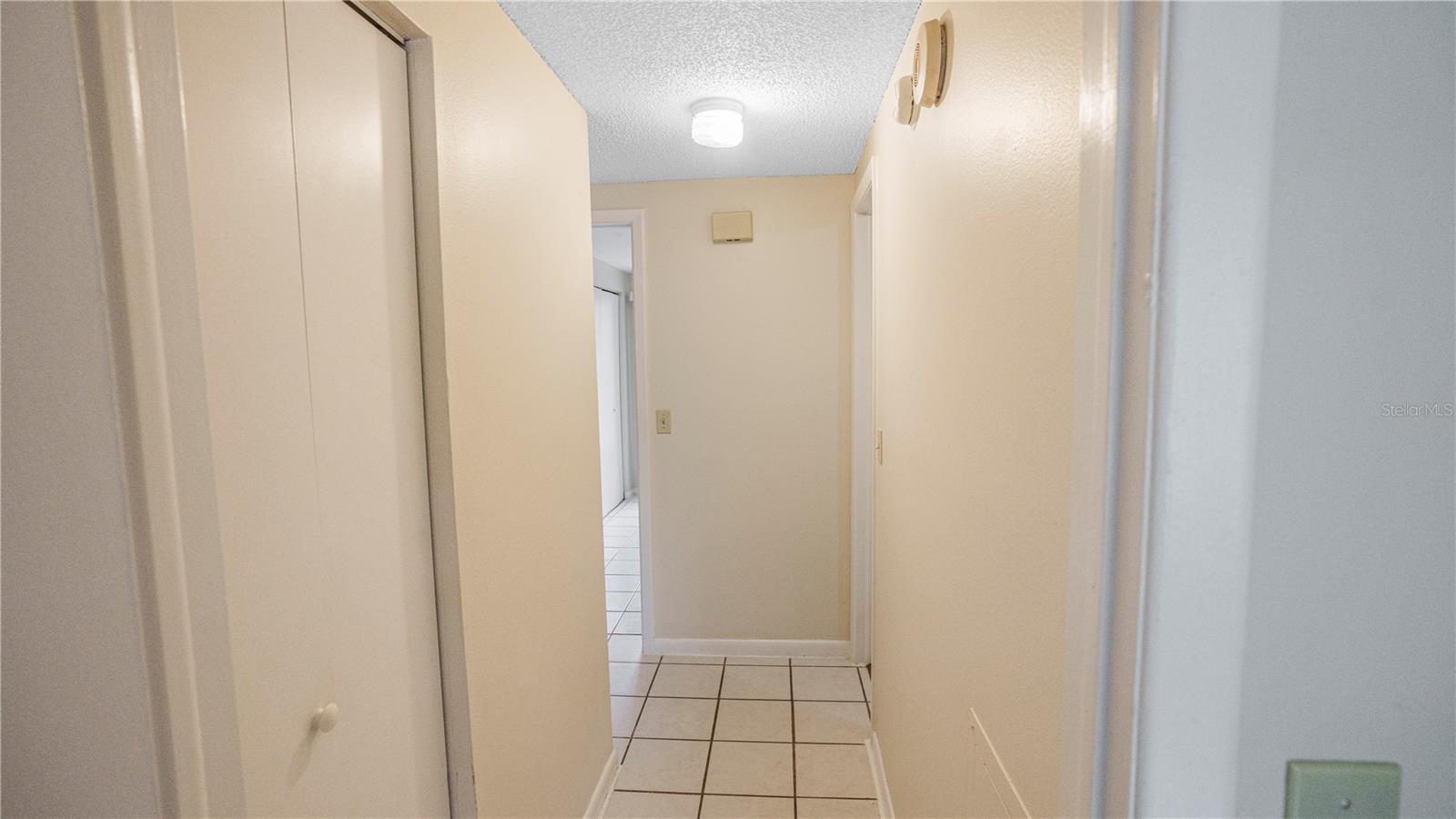 NORTH LAKES SEC B UNIT - Residential