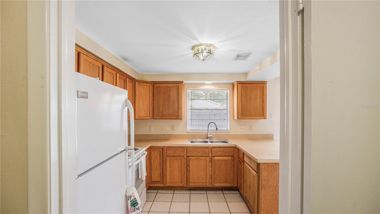 NORTH LAKES SEC B UNIT - Residential