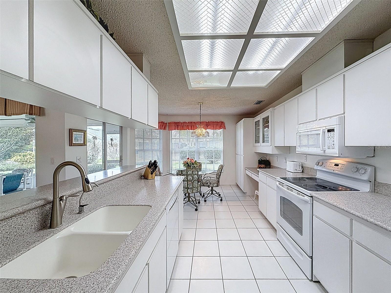 13610 GLAZE BROOK DRIVE