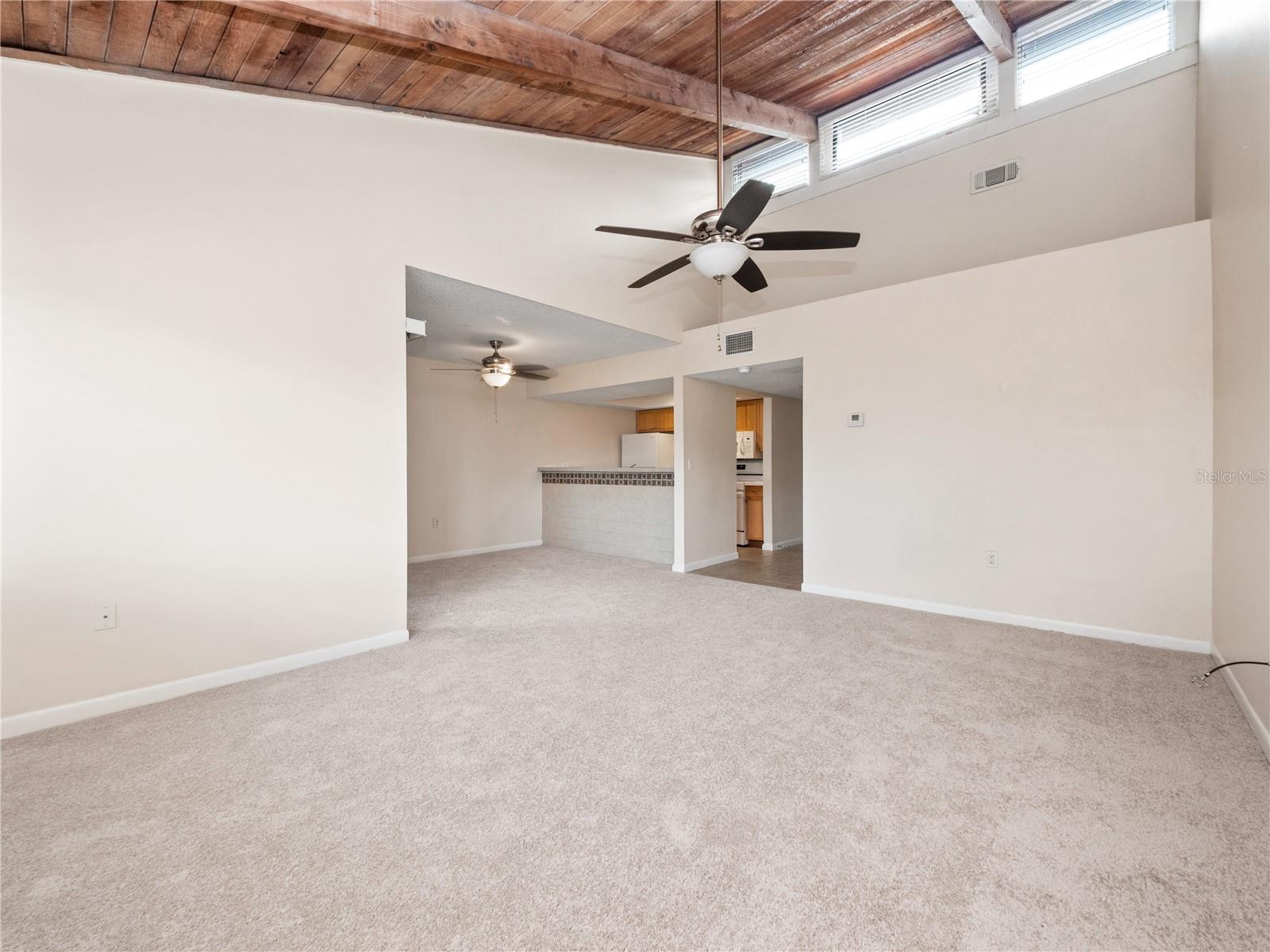 WINDHOVER CONDO - Residential