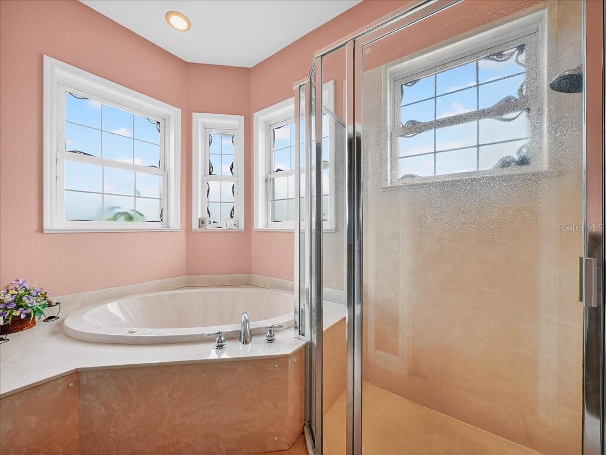 ORANGE BLOSSOM ESTATE - Residential