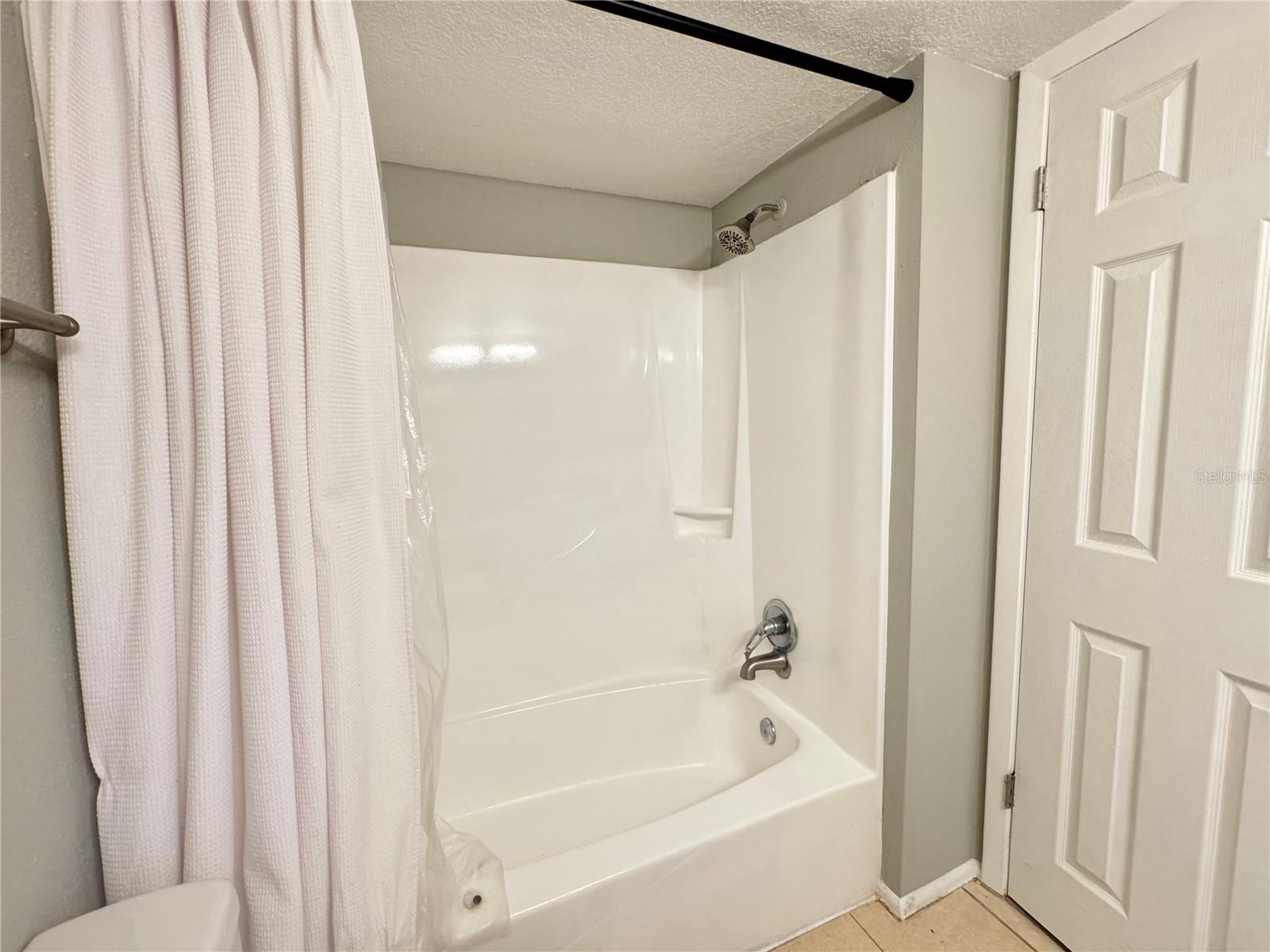 WATERSIDE AT CRANES ROOST A CONDO COMMUNITY - Residential Lease