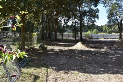 Tiny photo for 15551 N Us Highway 301, Citra, FL 32113 (MLS # OM627787)