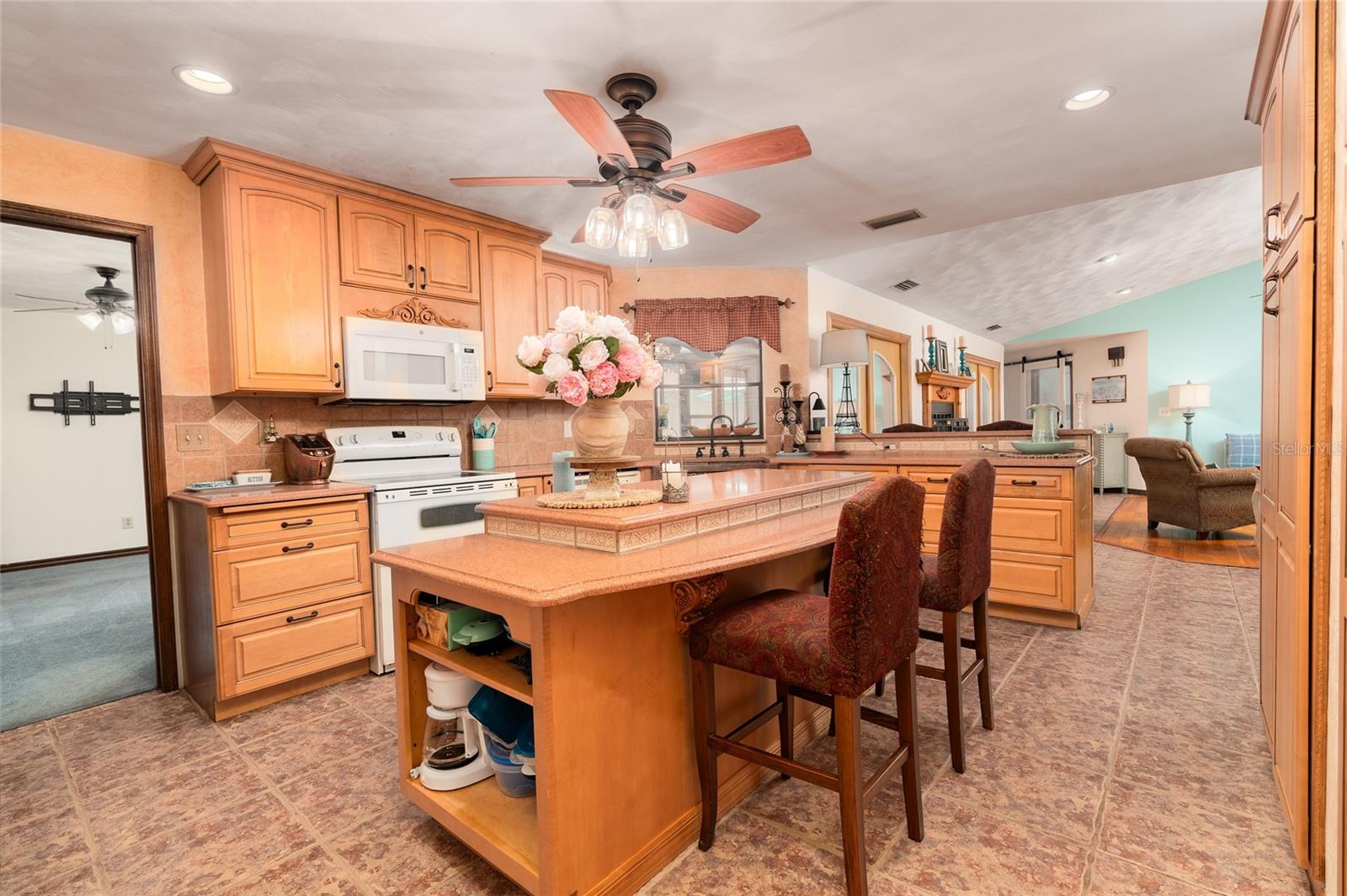 SPRUCE CREEK WOODS - Residential
