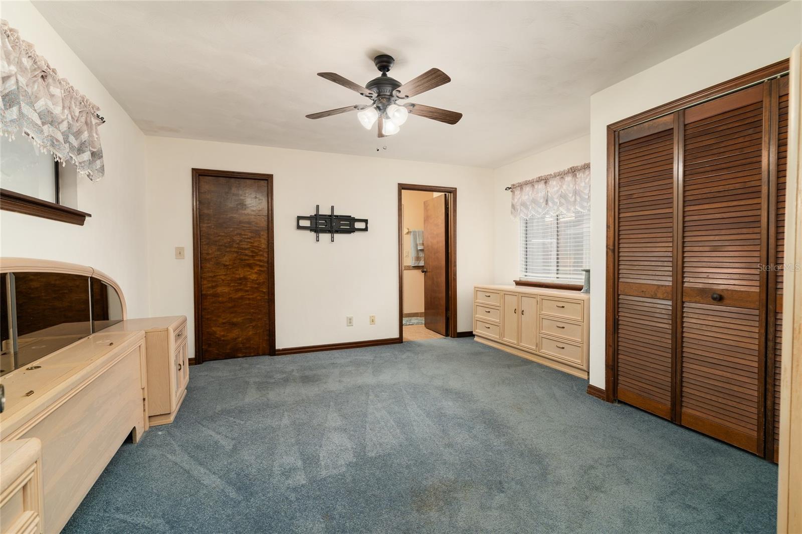 SPRUCE CREEK WOODS - Residential