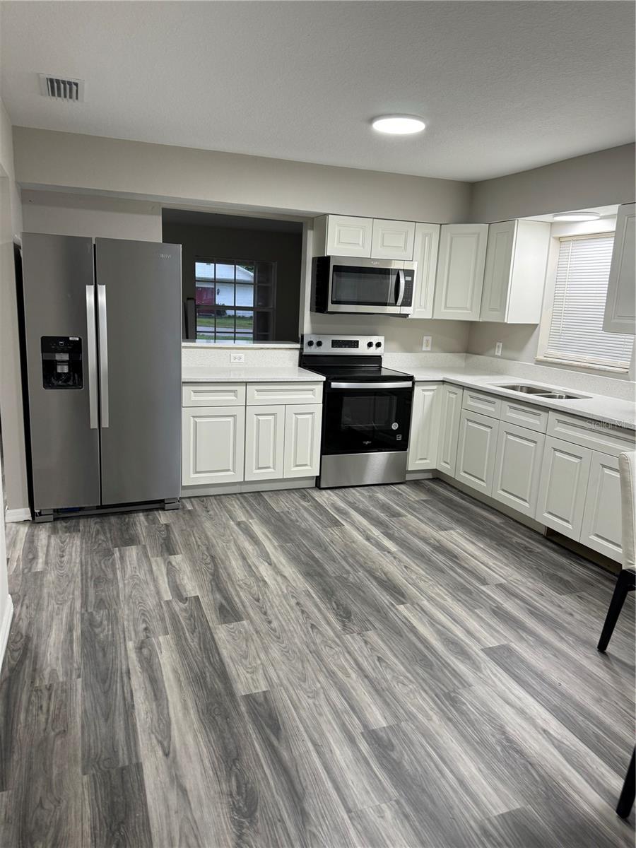 LAKE GEORGE PARK - Residential