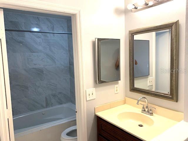 FAIRCREST II A CONDO - Residential Lease
