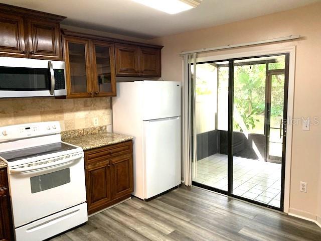 FAIRCREST II A CONDO - Residential Lease