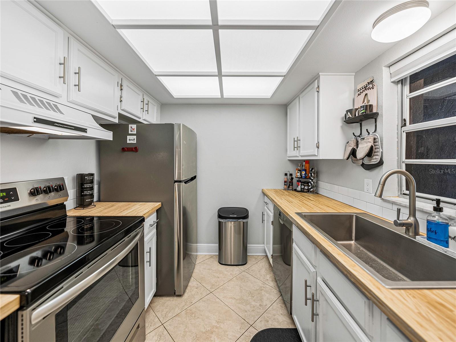 ANTIGUA CONDO - Residential