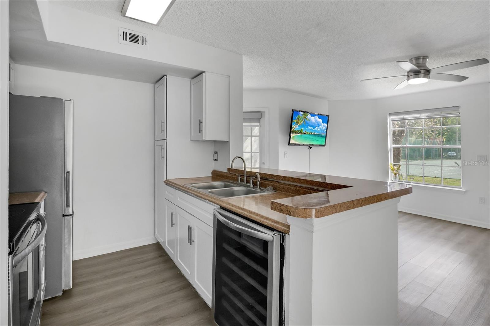 BELLA VISTA CONDO - Residential