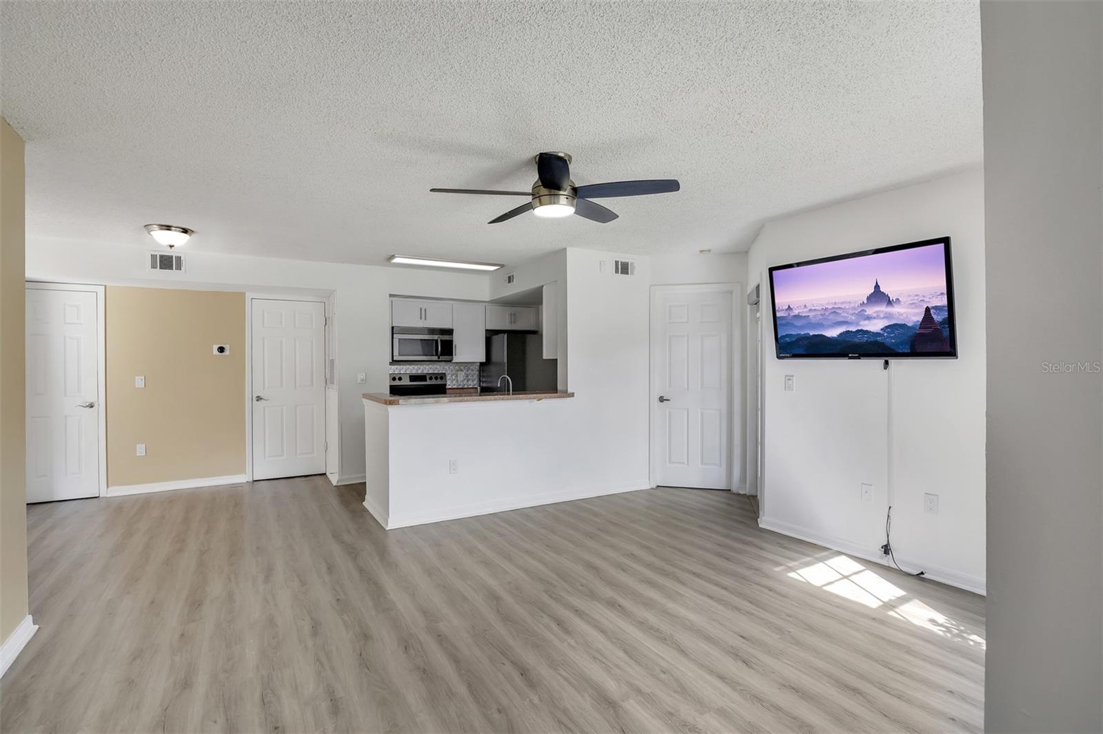 BELLA VISTA CONDO - Residential