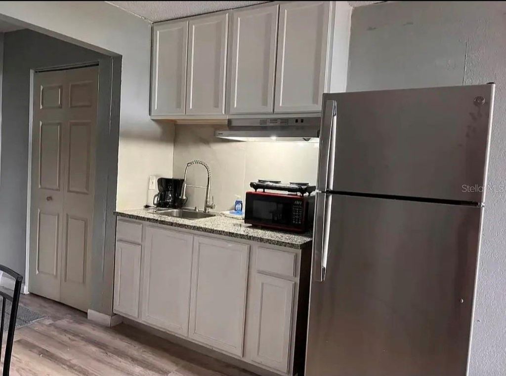 Photo of 43420 Highway 27 #425, Davenport, FL 33837 (MLS # O6428195)