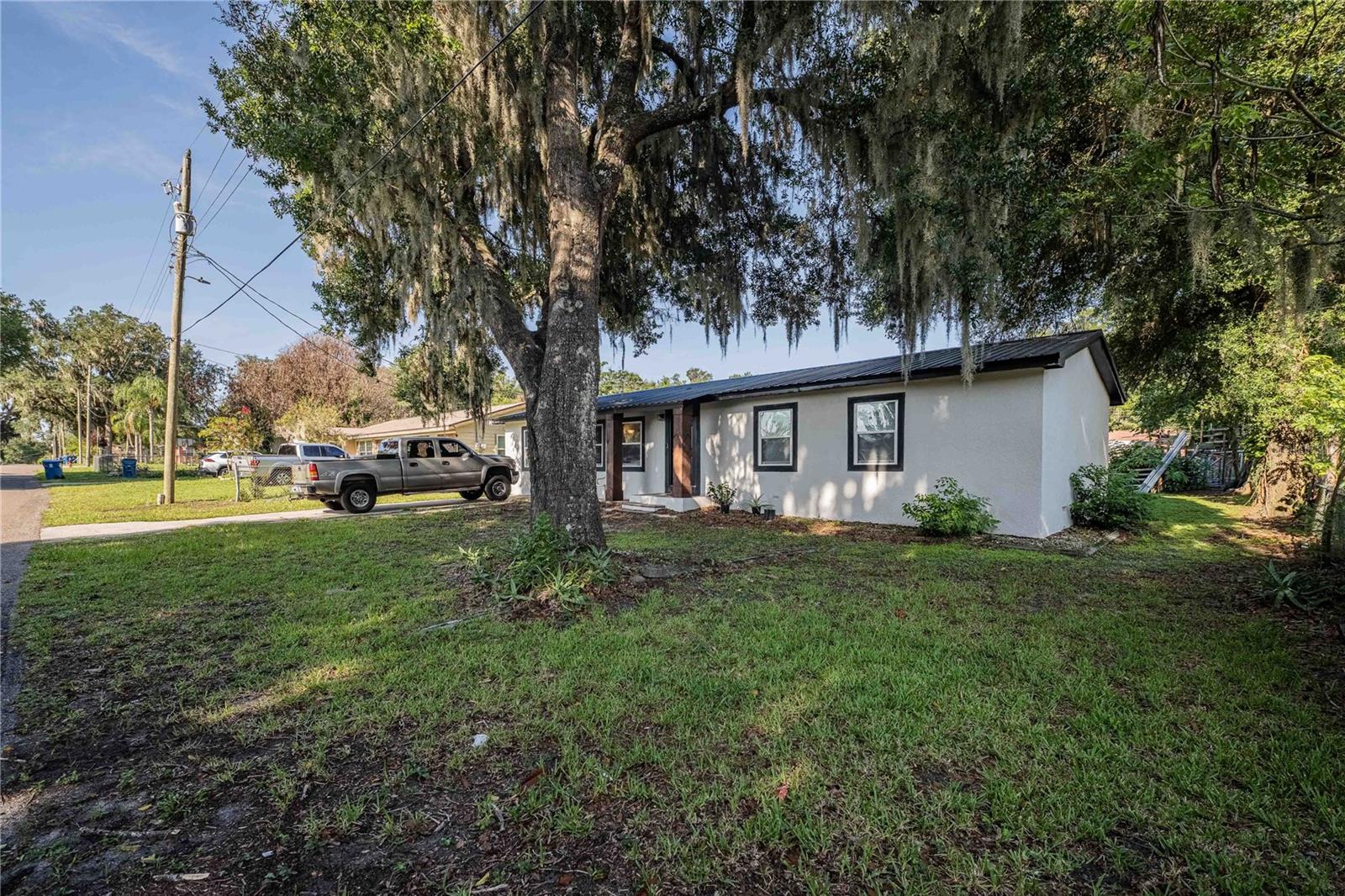 801 N CLERMONT AVENUE