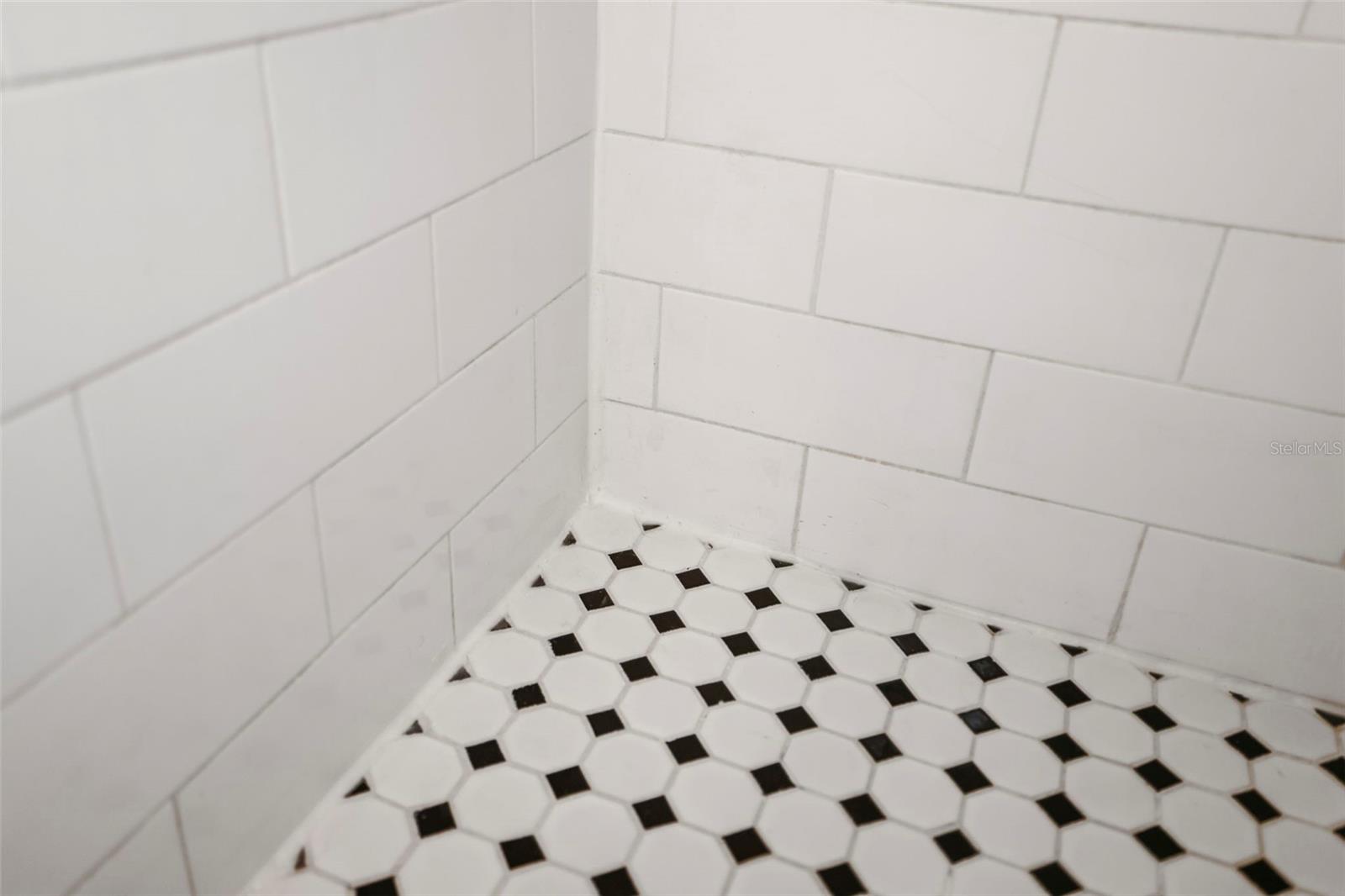 FAIRWAY ESTATES 4TH ADD - Residential