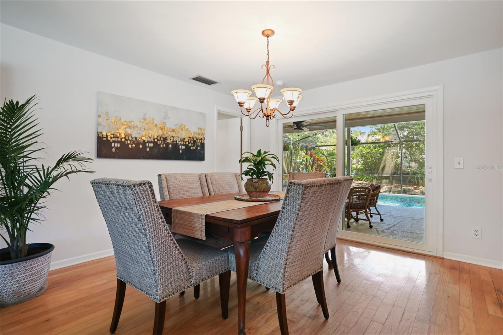 FAIRWAY ESTATES 4TH ADD - Residential